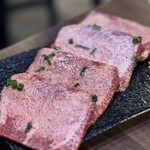 本格焼肉一門 - 