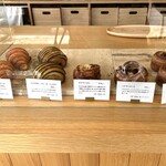 M's viennoiserie - 料理写真:販売中のパン[2026.4]