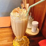 街の小さな喫茶店 amu - 