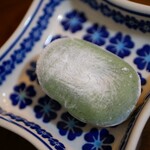ひで吉屋草餅 - もちもち草もち