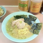 ラーメンショップ - 料理写真:ラーメン、ネギライス¥1000→¥800