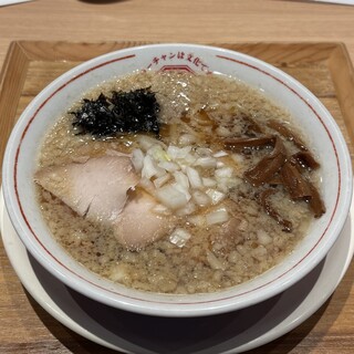 ラーメンWalkerキッチン