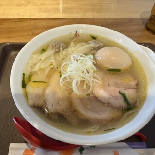塩ラーメン あす流 - 料理写真: