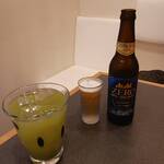 すし森 - 私は緑茶割り、ツレはノンアルビール