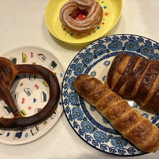 ベーカリー・カフェ・クラウン_0