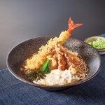 大海老といかゲソとろろそば