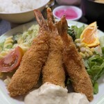 満月園 - 料理写真:エビフライ定食  ¥１１００