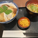 丼丼亭 - 料理写真:
