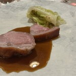 イル プレージョ - フランス産　仔豚　春キャベツ