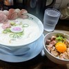 鶏そば 唆る 新瑞橋はなれ × 町中華 - 鶏白湯ノーマル1000円が新規開店価格で500円 レアチャーシュー丼小320円