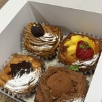 デニッシュ専門店&コーヒースタンド DE・NI - 