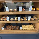 デニッシュ専門店&コーヒースタンド DE・NI - 