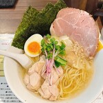 塩生姜らー麺専門店 MANNISH - 