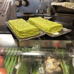 フナバシ屋 - ここで一句

眼前に
　こんなん有ったら
　　頼むっしょ