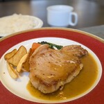 たけし亭 - 料理写真:ポークソテー 