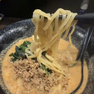 地獄の担担麺 護摩龍_0