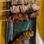 居酒屋 はんじろう - 皮、レバー、ねぎま、モツ