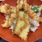 丼匠 - 彩り天丼と温かいミニうどんのセット