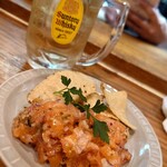 スタンドひがし - サーモンタルタル
