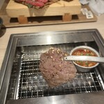 Kobe Gyu Yakiniku Sukiyaki Ulala Shibuya - コイツはザブトン？