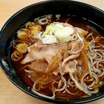 そば うどん しなの - 肉そば(650円)