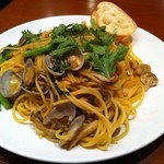 ビストロ・ソングラム - あさりと木の子の和風ペペロンチーノ（大盛）