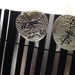 入り口の団扇。