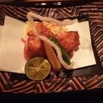 分とく山 - ここは、普通は、アワビですが、アワビに興味がないので、ふぐの唐揚げをだしてくださいました。