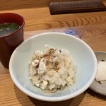 和ごころ - アサリ出汁の味噌汁と海鮮の炊き込みご飯