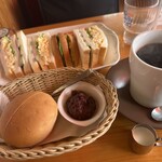 コメダ珈琲店 - 料理写真: