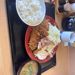 かつや - 料理写真:チャベソーエッグ定食