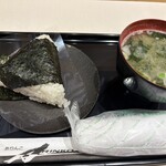 おにぎりのありんこ - 料理写真: