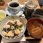 雀おどり總本店 - 
