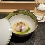 あま木 - 白甘鯛さくら蒸し、道明寺もち米、れんこん