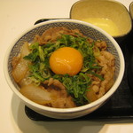 吉野家 - ｢牛ねぎ玉丼｣です。