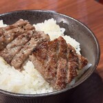 神戶牛肉燒肉 岡虎 - 