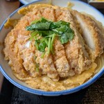 食堂 なすの屋 - カツは柔らか〜