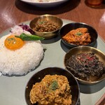 中目黒カレー明凛堂 - 【4種盛り世界のキーマ】