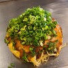 오코노미야키 키신 premium 히가시에키마치점 - 絆心プレミアム(税込1,150円)
                ・袋入り蒸し極細麺(升萬食品)
                ・ブレンドお好みソース
                ・焼き方:捻りつつ持ち上るフックラ焼き
                ・焼き上がりの形:綺麗なドーム形
                ・鉄板or鉄板皿で食べます