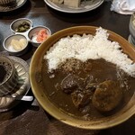 茶房 武蔵野文庫 - チキンカレーセット、サラダ、コーヒー付き