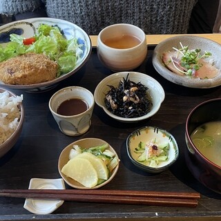 和食 八のじ