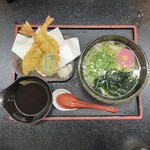 肥前うどん 翔 - えび天うどん　790円(税込)