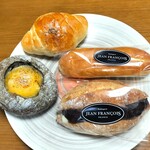 ジャン・フランソワ - 