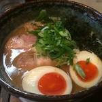 ばっは - 濃厚醤油らーめん・・・大盛りでございます。