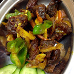 プルジャ ダイニング - スクティ