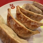 本格餃子 包 - 