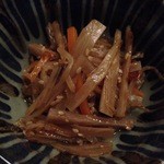 さいき - お通し2/3：根菜中心のきんぴら