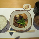 和しょく　えびはら - 鯛のあら炊きとお食事