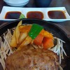 ふぅわ黒毛和牛ハンバーグ - 黒毛和牛ハンバーグ３種のソース食べ比べ定食。1,750円