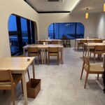 さがんれすとらん 志乃 - 店内